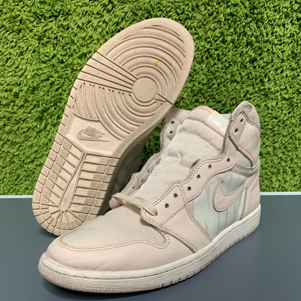 Jordan 1 Guava